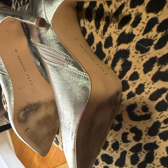 Zara Silver Heeled Boots with Pointed Toe - Picture 3 of 10